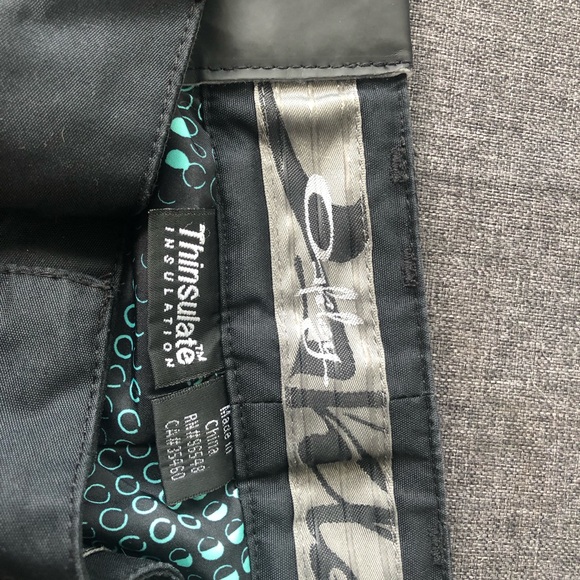 Oakley Snowboard/Ski Pants - Picture 5 of 8